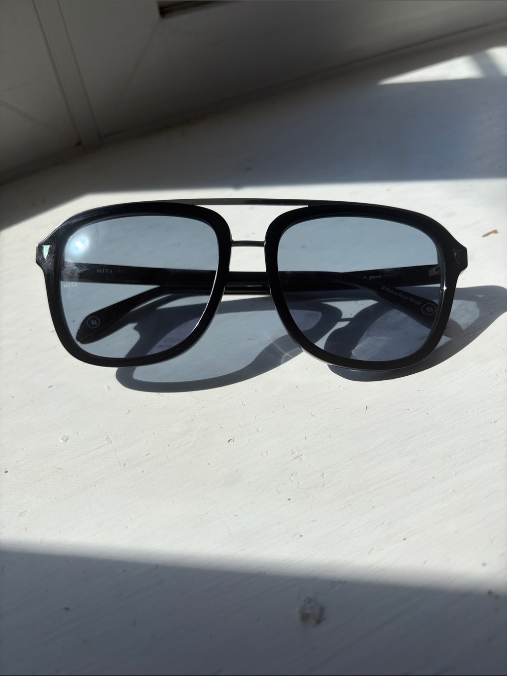 Classic Black Aviator Women's Sunglasses - Polarized Lens